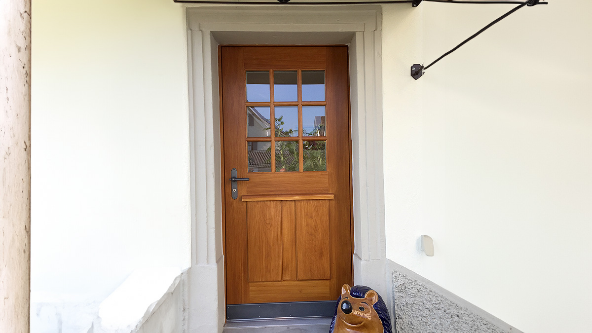 Landhaustüre mit Fenster