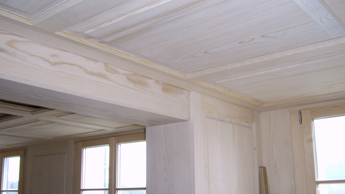 Deckensanierung Landhausstil