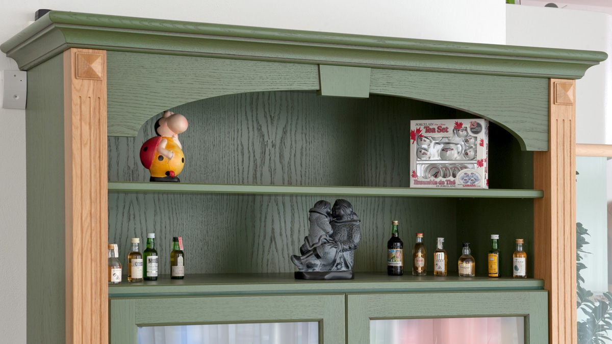 Landhausküche mit traditioneller offener Nische