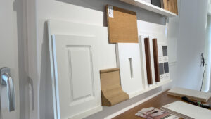 Bemusterung von Profilen und Fronten im Landhausstil